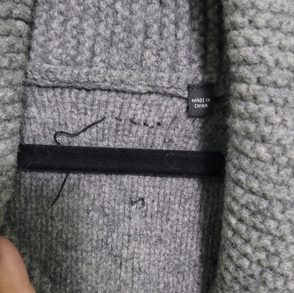 Bundle Of 2 Aritzia TNA Wool Cardigan Sweaters Size S - Picture 5 of 11